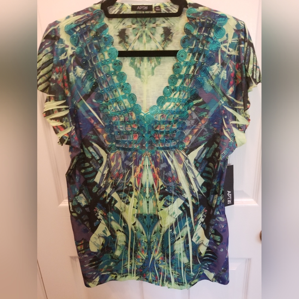Women's Multicolor V-Neck Top
